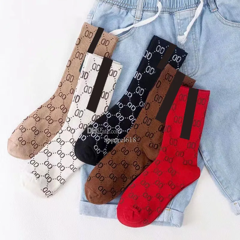 Calcetines de diseñador Mujer Hombre Marca Calcetín Letra Impresión Calcetines para mujer 5pcs Box234L