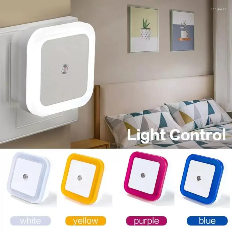 Luci notturne LED Mini festone Controllo sensore di luce 110V 220V Plug In Lampada per bambini per camera da letto