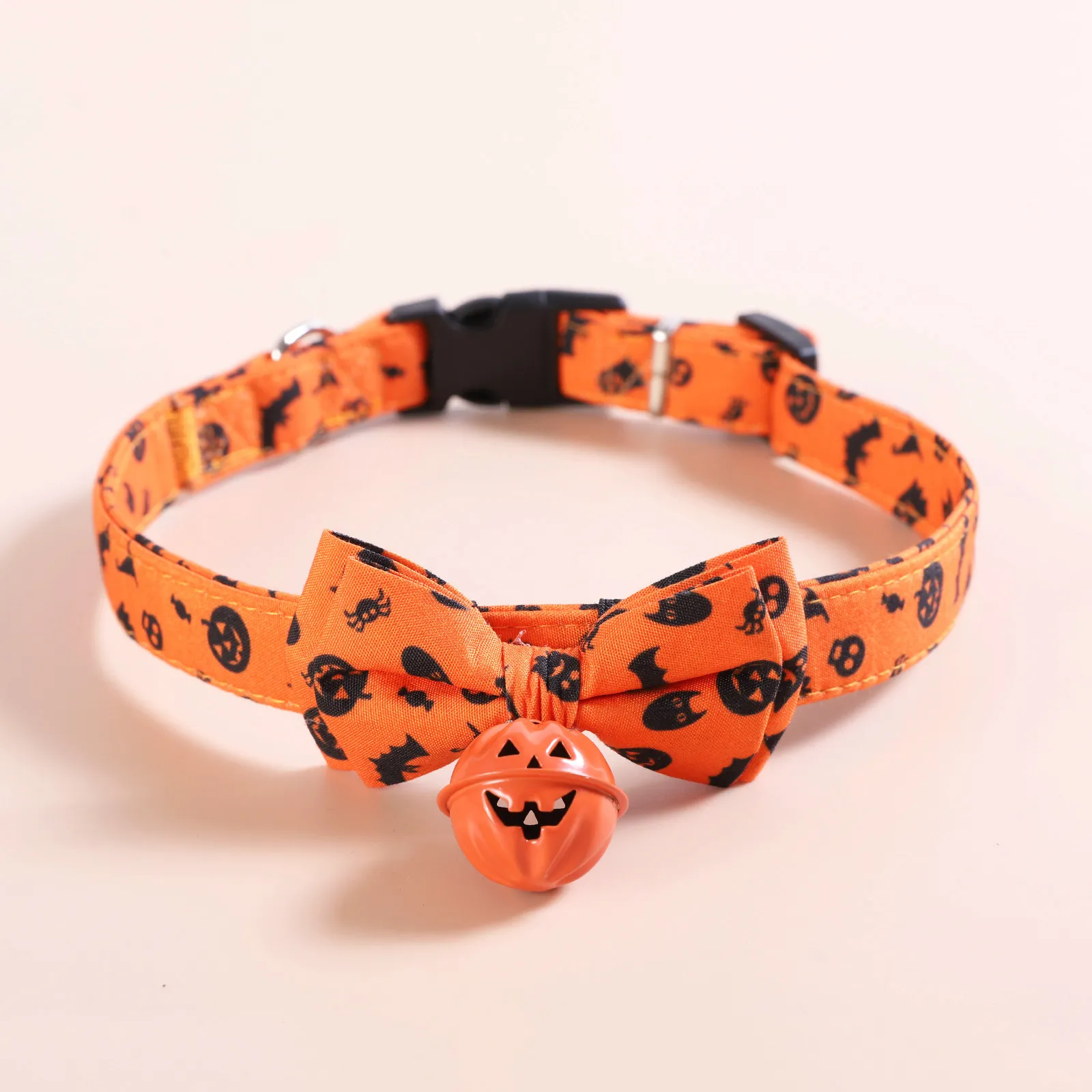 Party pet collar festival dog collars cartoon pumpkin shape bell decoration