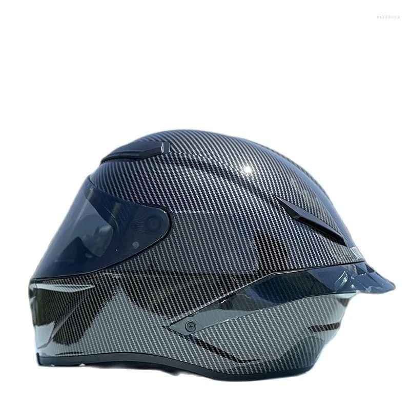 Cascos de motocicleta Casco de diseño de fibra de carbono Cara completa Novedad Carreras para alerón grande