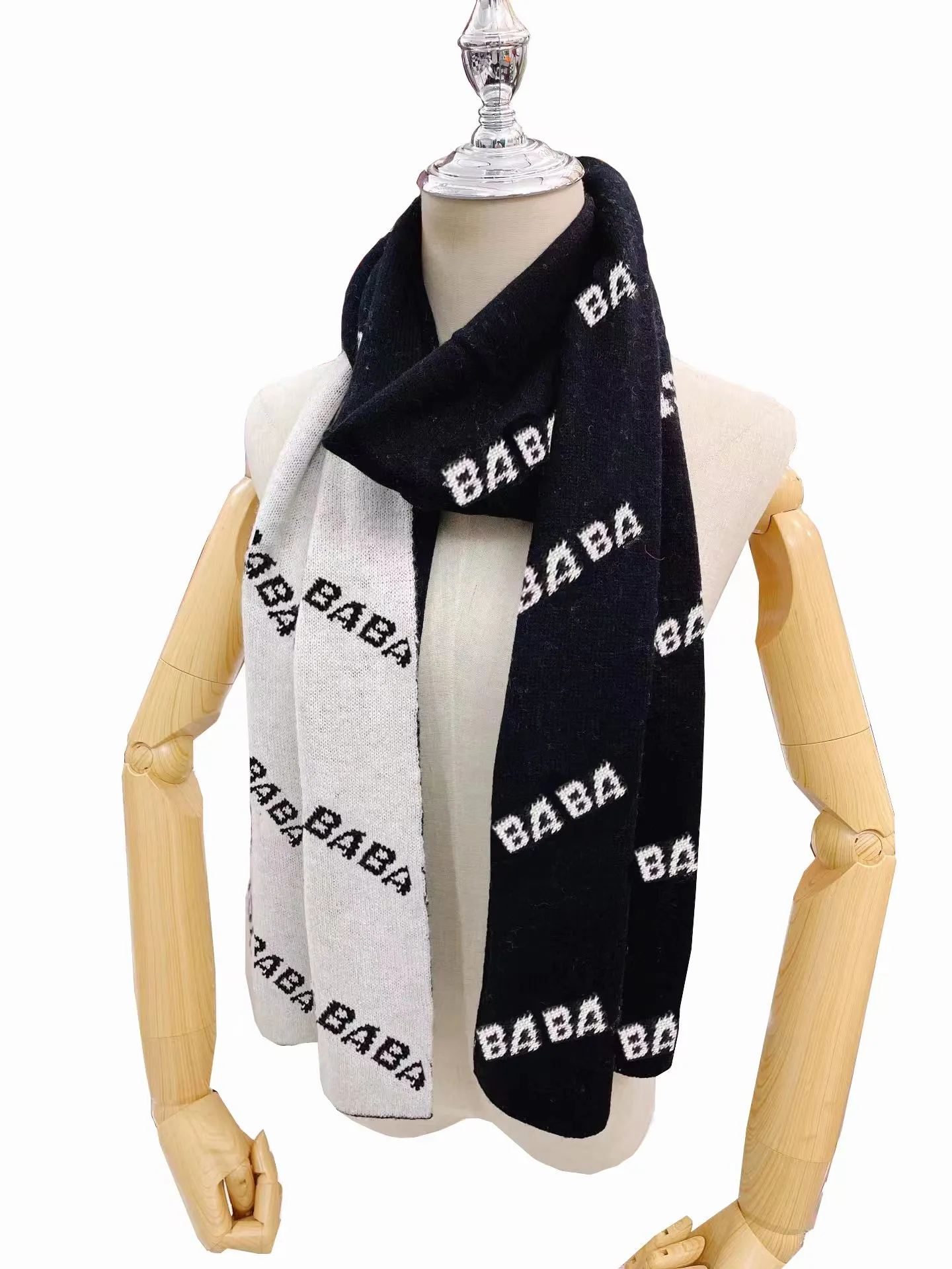 Designer Scarf Men and Women Fashion Scarfs Classic Letter Wool Paris Senior Scarf Stor sjal varm förtjockad