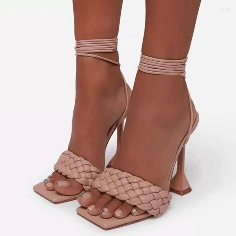 Zapatos de vestir 2022 Sandalias de tejido de moda para mujeres Talones de s￡ndalo Sandalias Sandalias Sandalias Damas Correa de tobillo Bombas