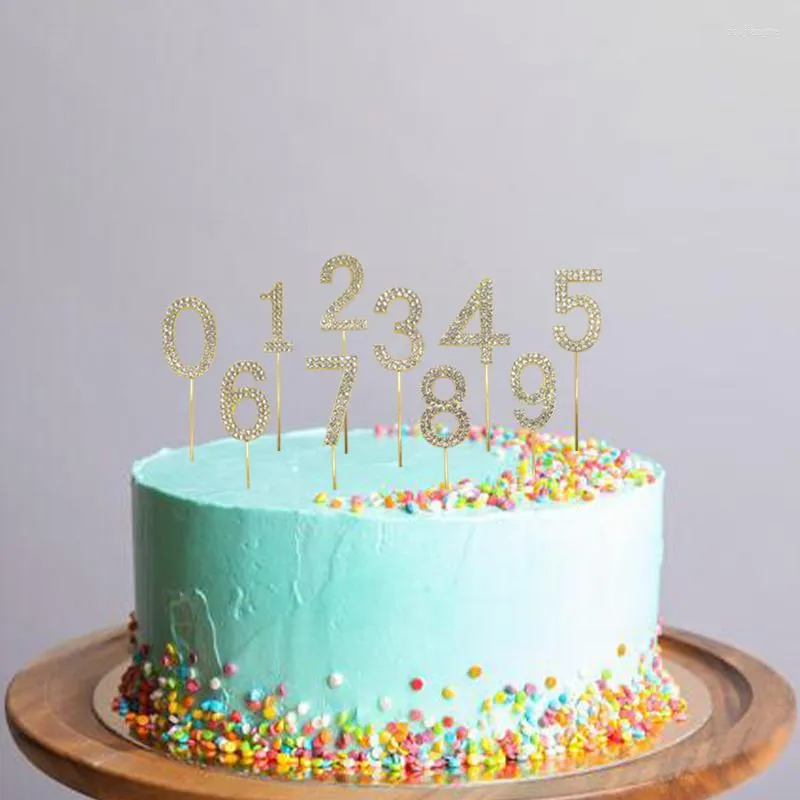 Праздничные поставки 1pcs золото/серебряный сплав номер 0-9 кексы Toppers, усеянный алмазом детский душ, годовщина дня рождения для взрослых для взрослых.