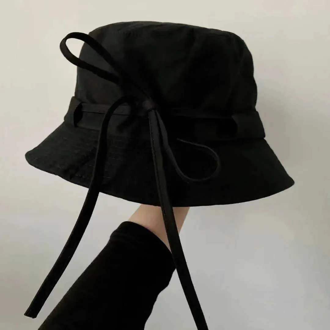 Designer Jacquem Bucket Hat Caps für Damen und Herren Le Bob Gadjo einfarbige Hüte mit Metallbuchstaben und breiter Krempe