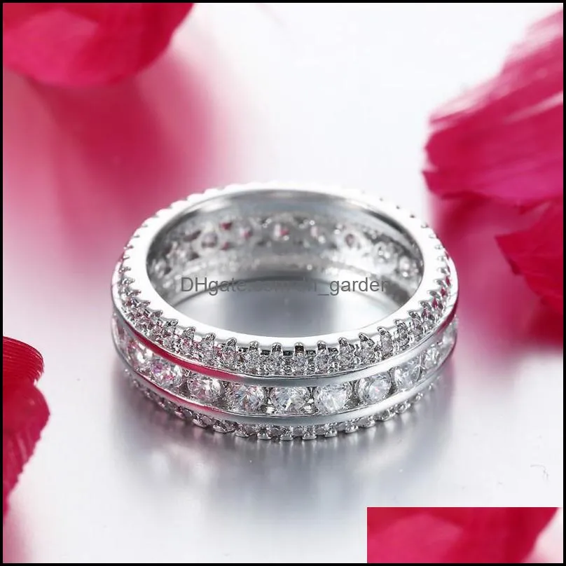 Обручальные кольца обручальные кольца Элегантные женщины пальцы ослепительно ослепительно круглая хрустальная циркония подарок для любовника