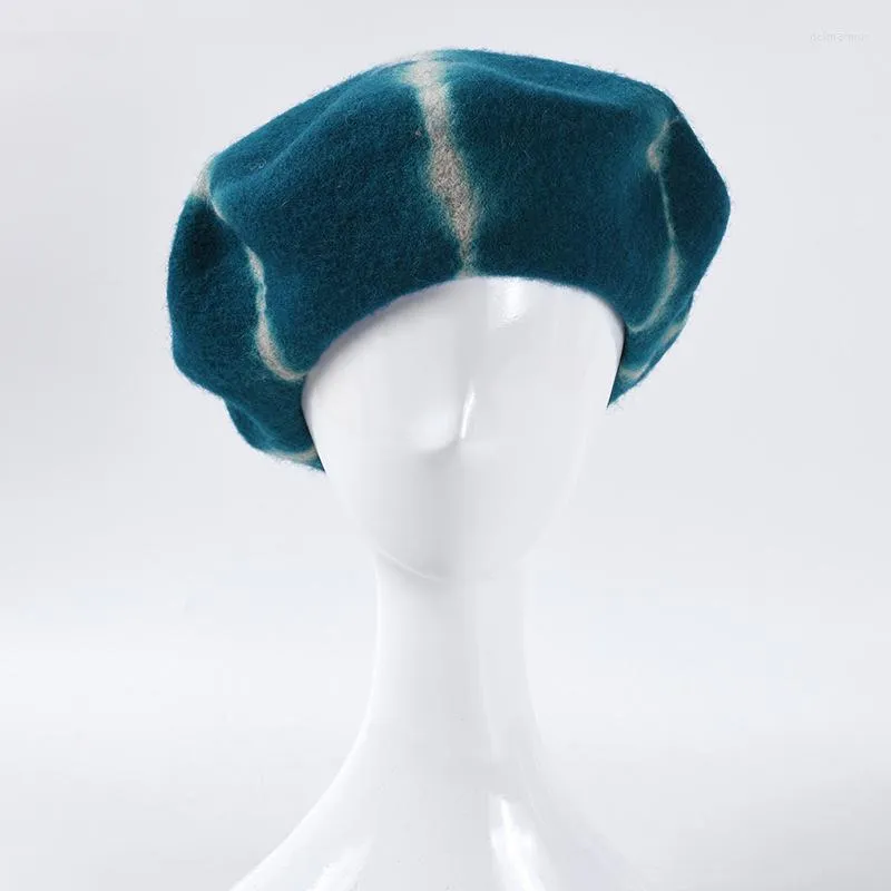 BERETS 2022 TIE-DYE WOOLEN BERET文学レトロパンプキンハットファッション秋の冬のフラットハット女性の女性のためのGorras