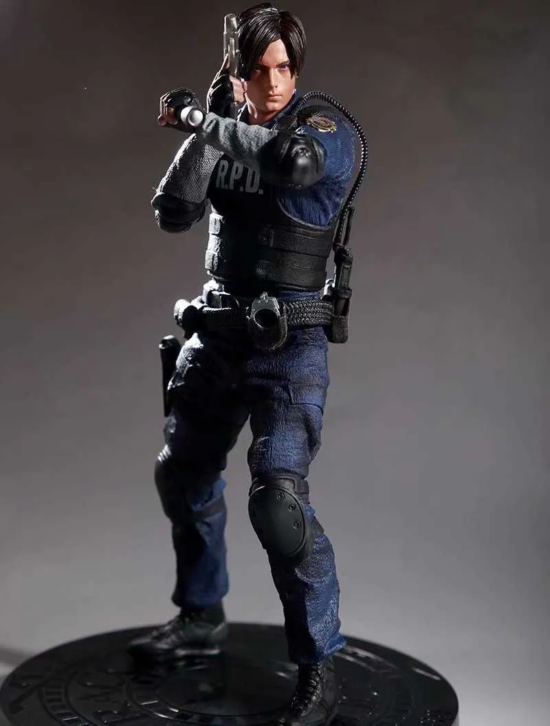 Resident Evil フィギュア ４点セット Anime Manga 32CM 36CM Resident Evil Ada Wong Leon Yi TL2,421.56