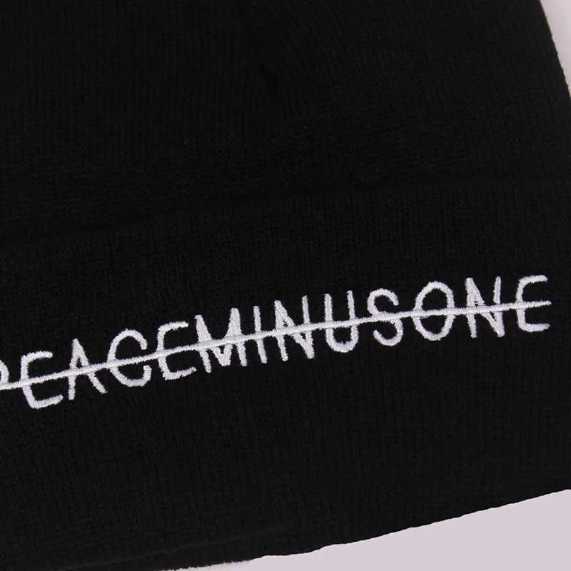 Beanie/Skull Caps Kpop G Dragon Borduurwerk gebreide hoed Peaceminusone Novelty Beanies Fans Collection T221020