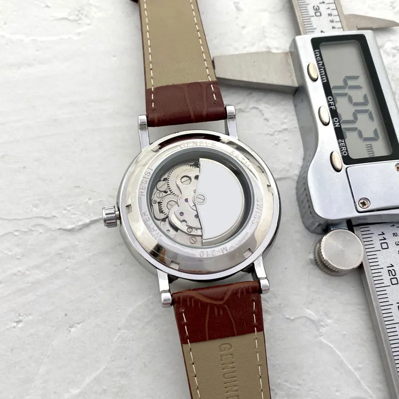 Topmerk luxe mannen horloges maan fase zakelijke heren ontwerper horloge echte lederen band mechanisch automatische 44 mm gouden polshorloges voor heren Valentijnsdag cadeau