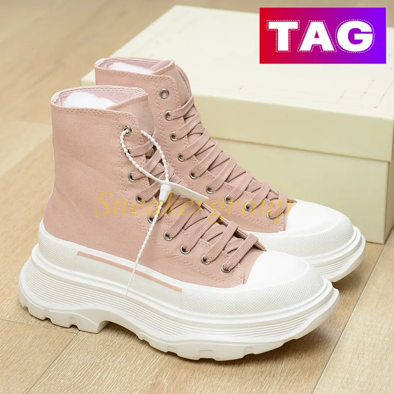 Designer Boots Tread Slick boot men women Platform canvas sneaker casual shoes Arrivals High triple black white royal blue pink red magnolia luxury womens sneakers