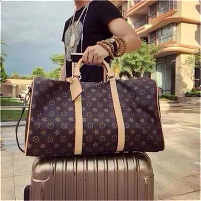 2022 TOP Duffel Bags حقائب سفر حقائب رياضية خارجية حقائب كتف حقائب سفر حقيبة ساعي حقائب يد للجنسين