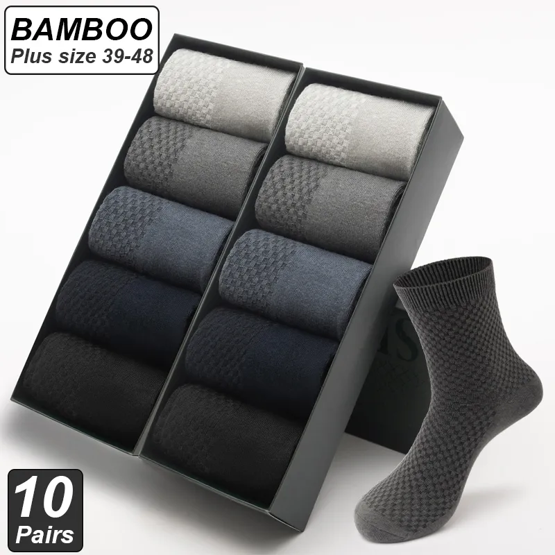 Chaussettes pour hommes 10pairslot fibre de bambou longue noire affaires douce respirante de haute qualité automne pour homme plus taille 39-48 221027