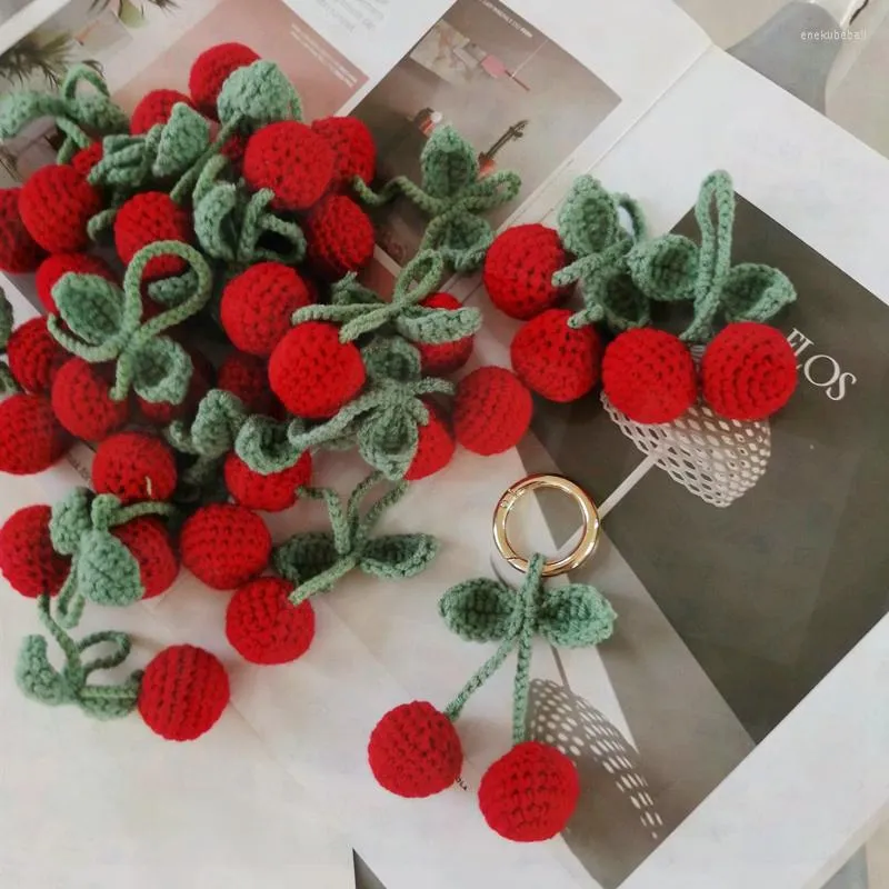 Keychains Handmade Crocheted Dime Keychain Cute Cherry Key Ring Temperament Car Bag Pendant Mobile Phone Charm Girlfriends Gift