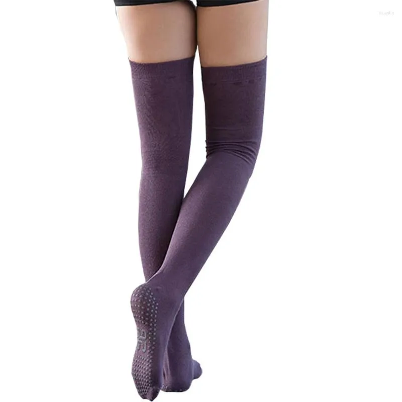 Спортивные носки Женские анти-скольжения подходят для фитнеса пилатесы йога упражнения бедра с высоким цветом хлопок Длинный чулок