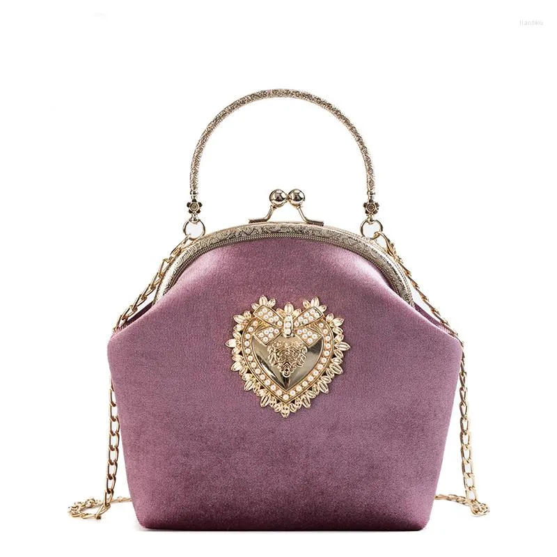 Evening Bags Lady Velvet Heart-Shaped Badge Fashion Casual Ladies Shell-Type Handbag Shoulder Bag Party Purse Crossbody Mini Messenger