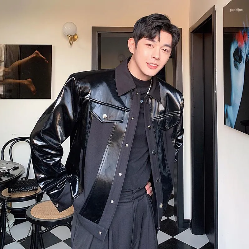 Kurtki męskie 2022 Spring Koreańskie trendy mody pu skórzane patchwork błyszczące krótka kurtka w stylu motocyklowym czarne eleganckie ubrania