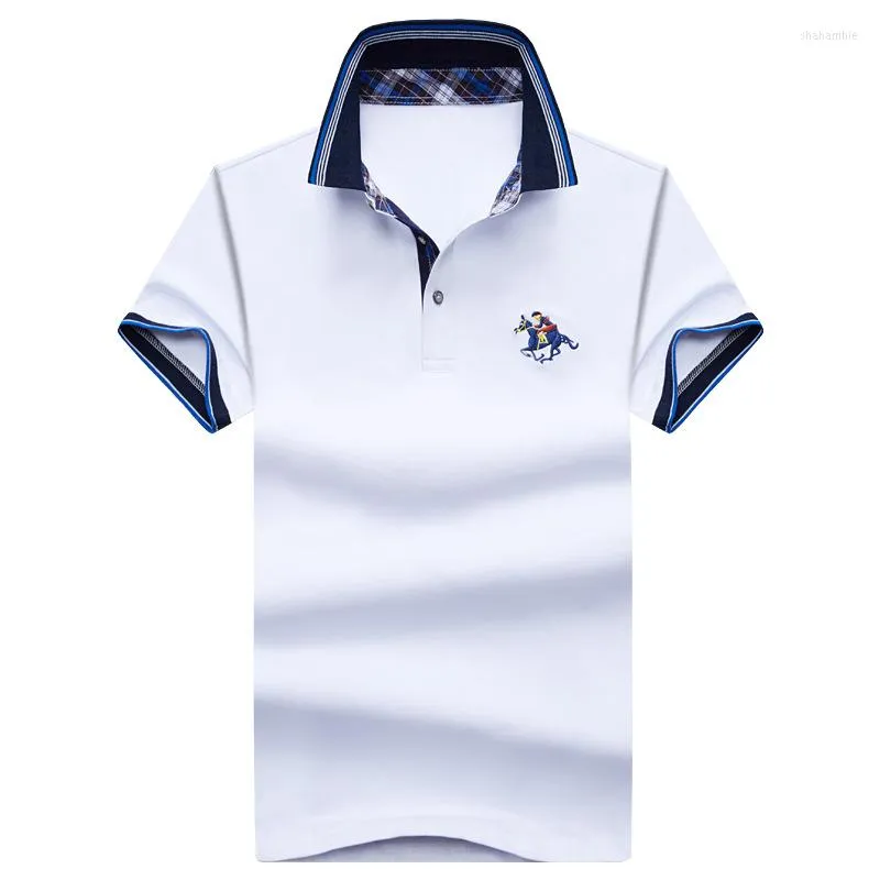 Version coréenne des polos masculins du t-shirt à manches courtes Shirt Summer Shirt Ostries