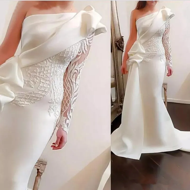 Elegante ￩￩n schouder zeemeermin avondjurken witte lange mouwen met lange mouwen satijn ruches ruches applique formele prom jurk beroemde jurken