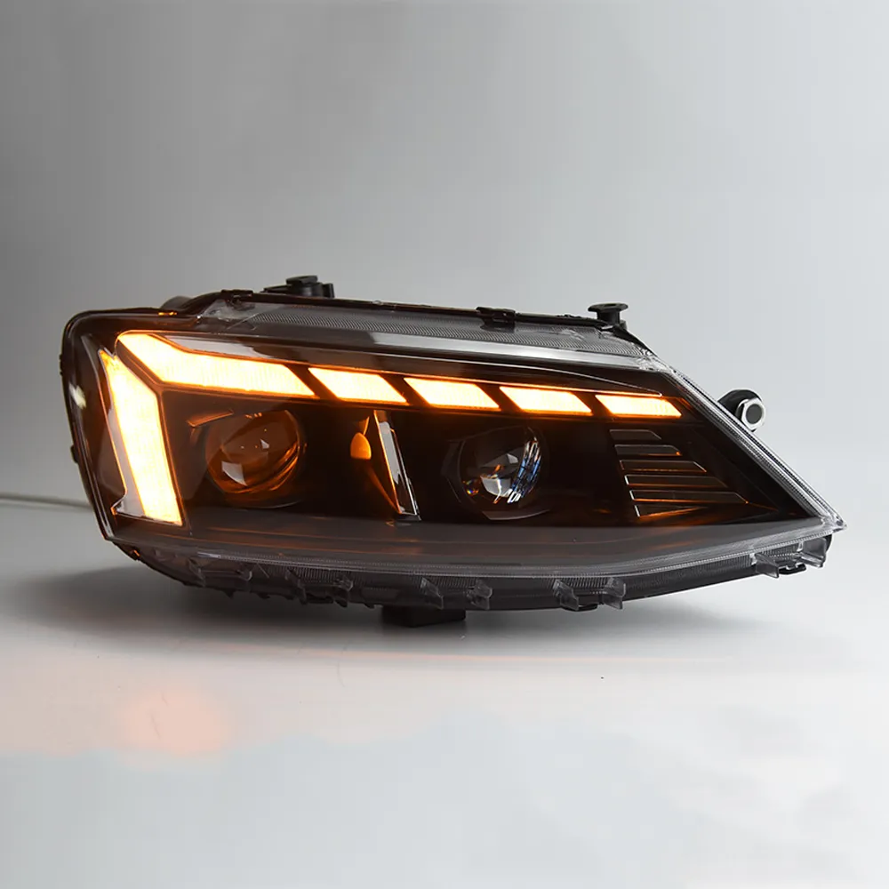 Strålkastare Montering Dynamisk streamer Turn Signal LED -bilbelysningar för Jetta Sagitar MK6 Dimma dagtid Running Light Front Lamp Lighting Accessories