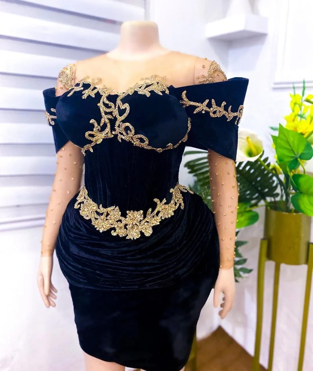 Navy Blue Velvet short Prom Dresses Lace Beaded Crystals Evening cocktail Formal Second Reception Birthday Engagement Gown