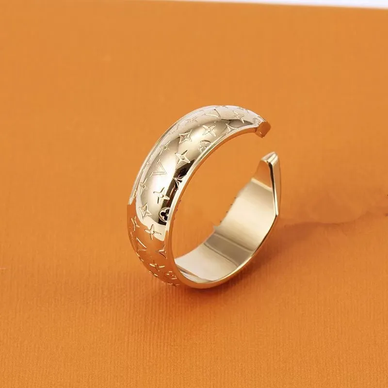 anello aperto anelli da uomo classici uomini classici di lusso lettera V Acciaio al titanio designer per donne regali donna ragazza Moda sociale matrimonio argento gioielli in oro rosa