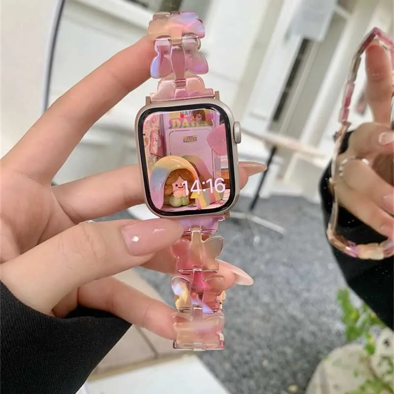 Kawaii Rose Papillon Résine Apple Watch Band 41MM 45MM 40mm 38mm Nouveau Design Fille Bracelet Pour iwatch Série 7 6 Se 5 4 3 2