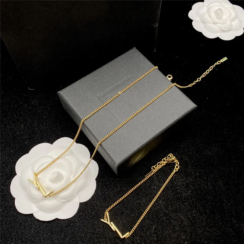 Collares Pulsera Conjuntos de joyería Mujer Diseñador Fiesta Colgantes de oro Corbatas Y Cadenas Diseñadores de lujo S Pulseras con caja