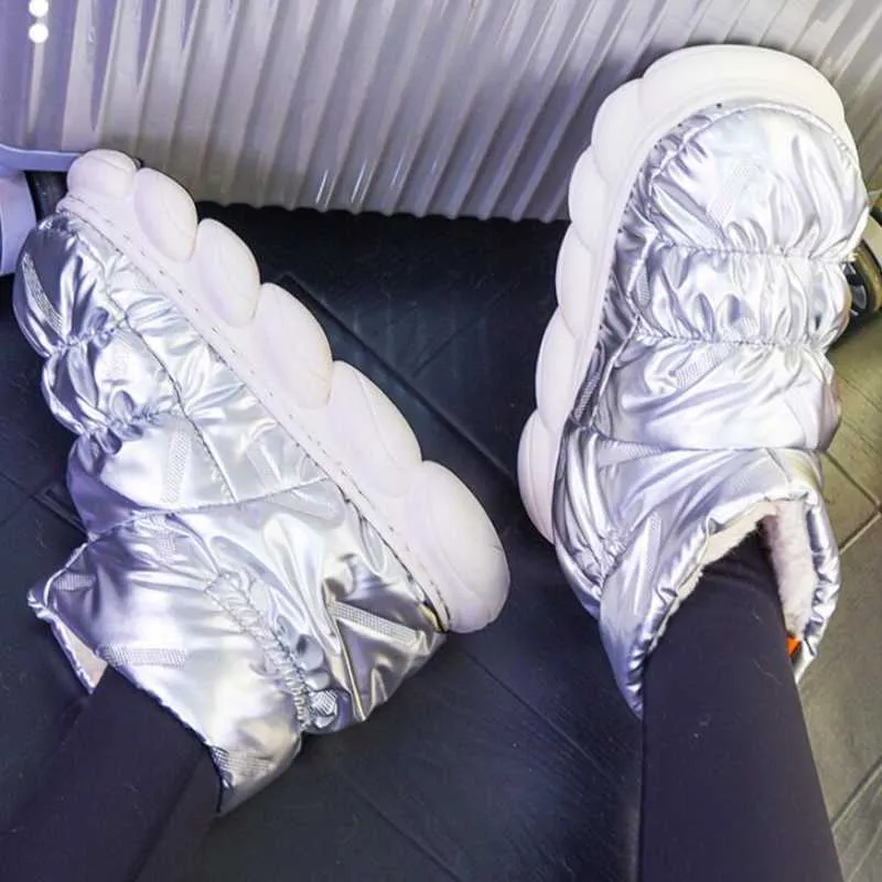 Сапоги женщины плоские зимние туфли для женских каблуков 2022 высокий топ ватный валотный валотный туалетный