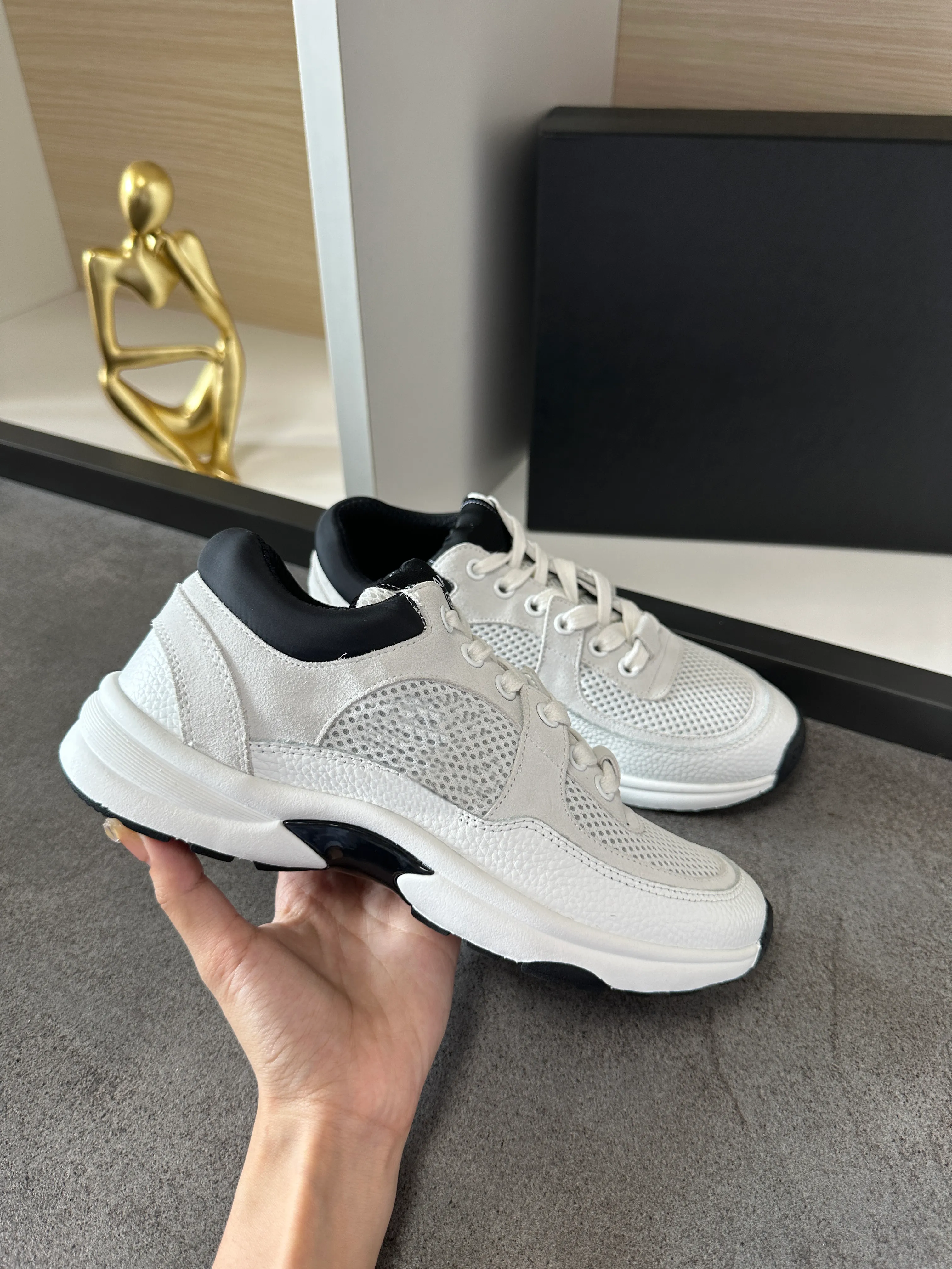 Jermain calfskin sneaker top