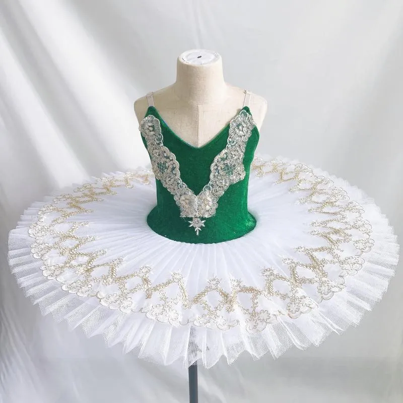 ステージウェアグリーンベルベットボディスプロフェッショナルクラシックバレエダンス大人の女の子のためのソロパフォーマンスプリーツドレスのための衣装