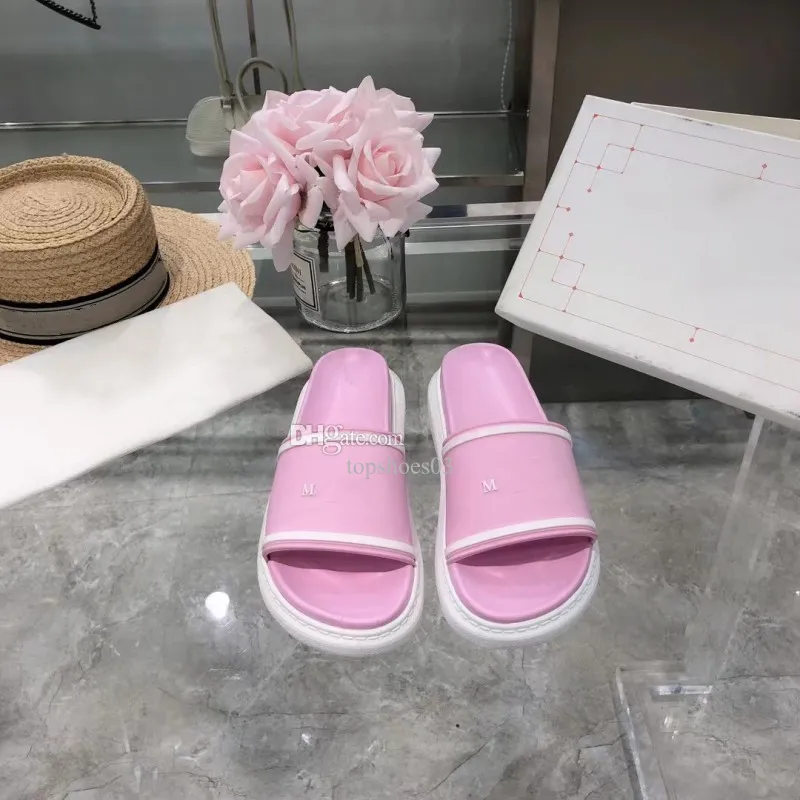 Slippers nieuwe designer dames sliders luxe merk schuim sandalen mode roze wit zwart rood waterdichte strandschoenen zomer dikke bodem jelly water schoenen platform