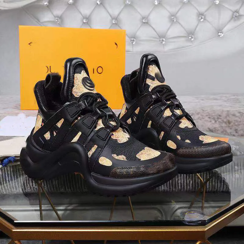 Luxury Platform Sneakers for Men and Women Leather Casual Shoes with Carbon Fiber Design Breathable and Comfortable Black