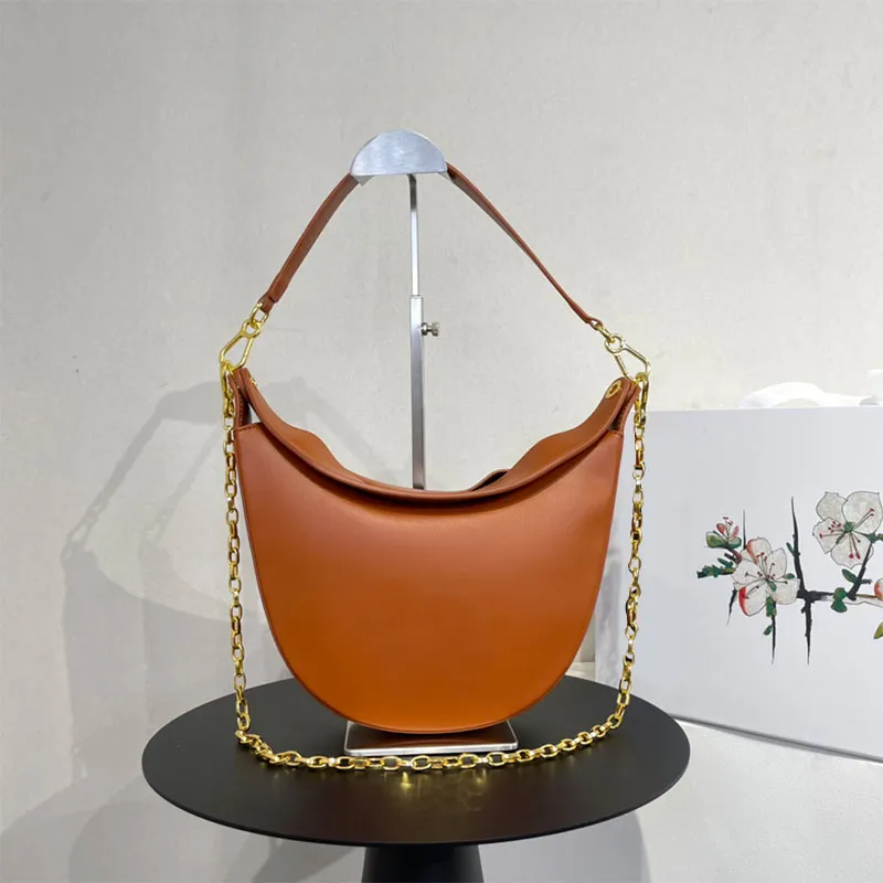 Shell Denim Tote Bag Chain Axillary Bag of Semilunar Women Handv￤ska Halvm￥nad ￤kta l￤derbrev HASP ￖppen sl￤t yta axelv￤ska borttagbar rem