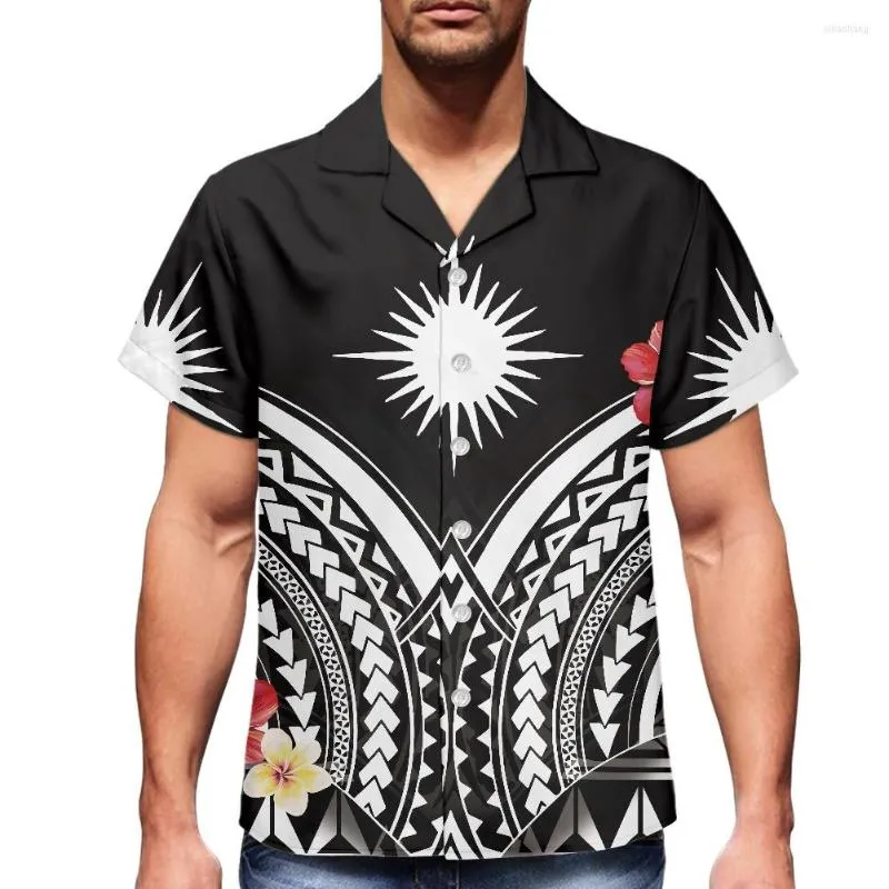 M￤ns casual skjortor 2022 stil m￤ns kubansk skjorta polynesisk stam kort ￤rm lapel semester strand flagga logotyp m￶nster tryck t-shirt