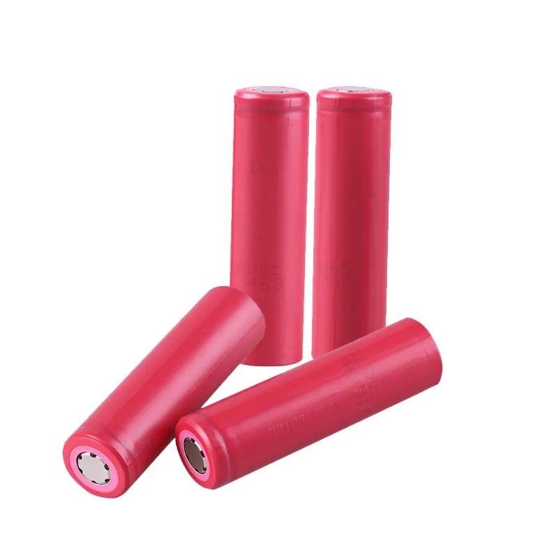 UR18650AA 18650 Oplaadbare batterij Lithium Lion 2200mAh 30A Afvoerbatterijen voor fietsgereedschap voor elektromotorauto