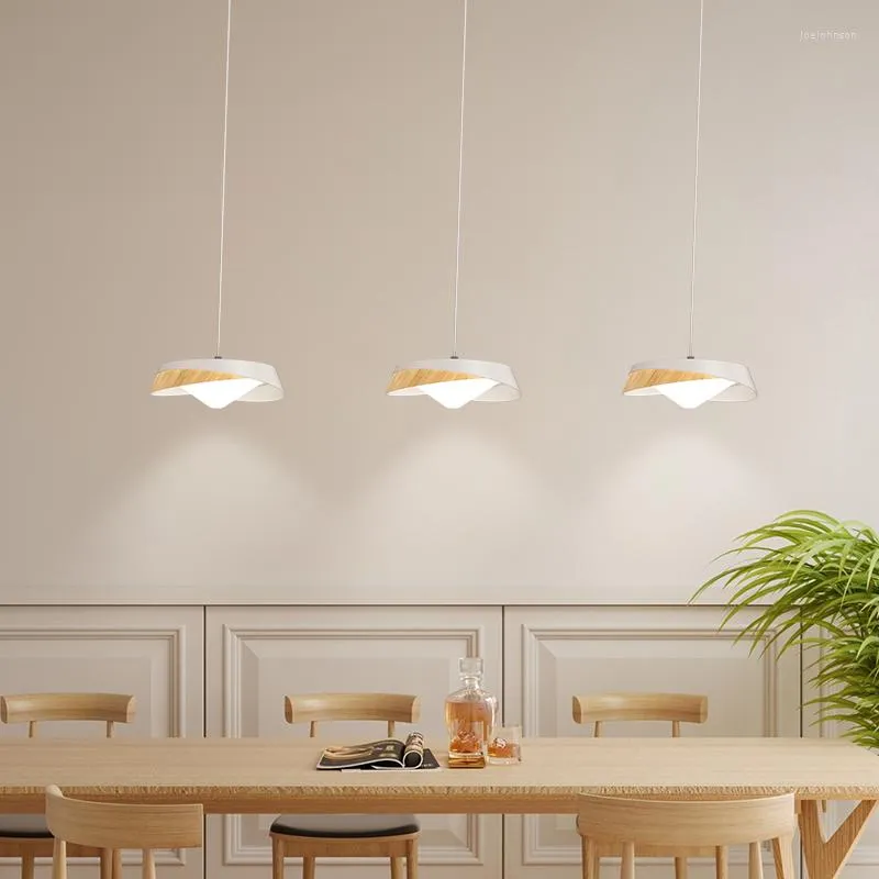 Lampade a sospensione Lampada per sala da pranzo Soggiorno moderno Soffitto nordico Ristorante Lustro Lampadario per ufficio Pendenti a led