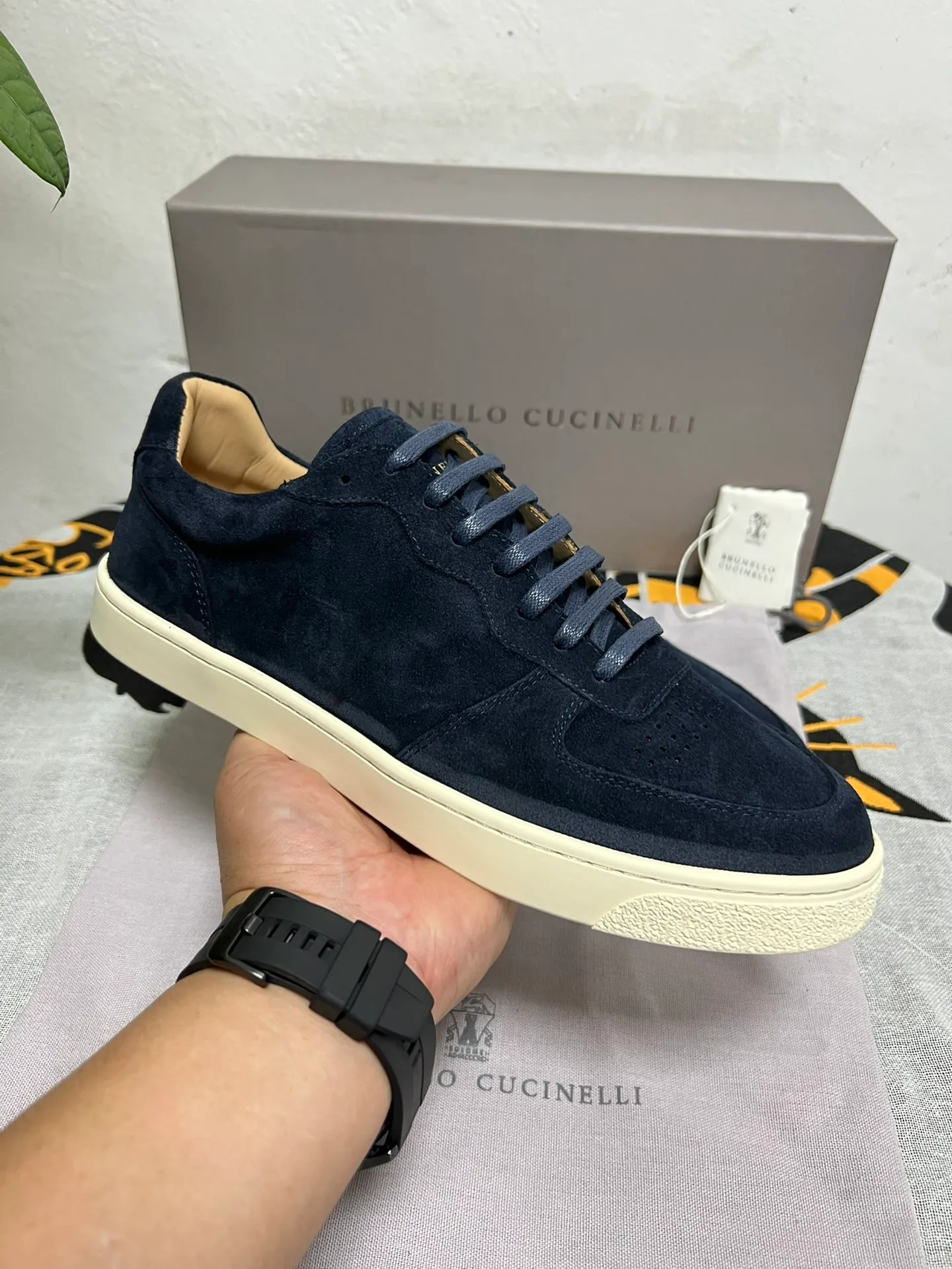 Designer Suede Leather Mens Womens Casual Dress Shoes Lace Up Loro Walk Luxury Sneakers Nubuck Brunello Mocassin Big Leisure Shoes Storlek 35-46