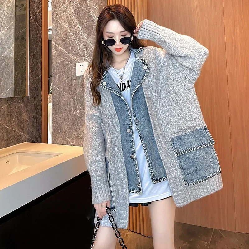 2023 Long Sleeve Women's Jackets Black New Spring Turn-down Collar Full Sleeves Metal Beaded No Buttons Short Women Outerwear Denim Stitched Sweater Single Suit