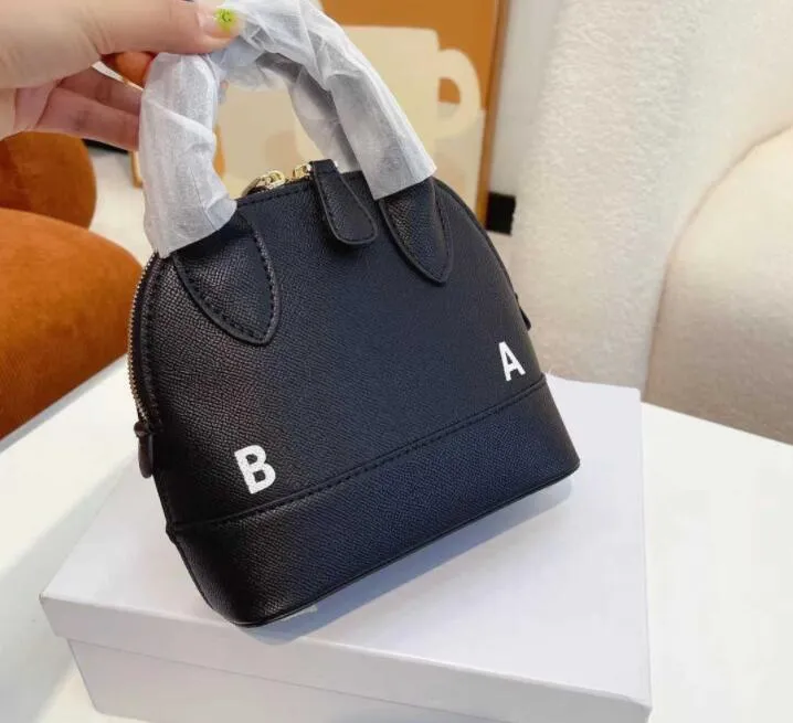 2022 Designer Borse Luxurys Borsa a tracolla da donna Borse a tracolla Moda di alta qualità Portafoglio da donna Casual e versatile Confezione da i Stile molto