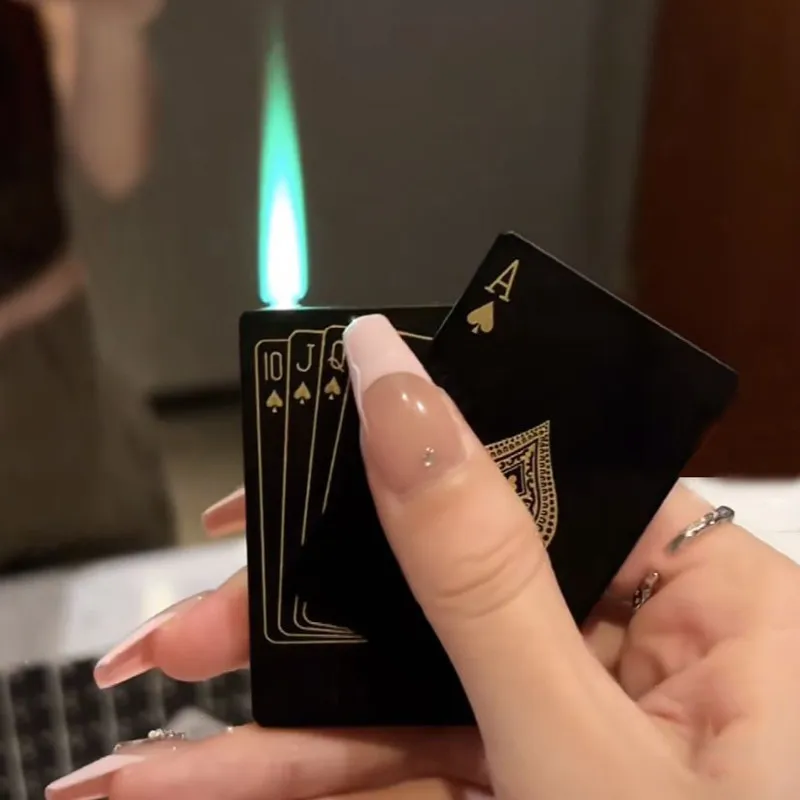 Cartas de baralho de metal Jet Lighter incomum Torch Turbo Butane Gas Lighters Criativo à prova de vento ao ar livre Brinquedos engraçados para homens