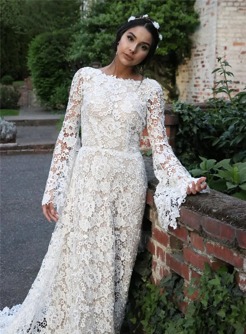 Boho Lace Boho Lace Wedding Dress for Women - Long Sleeve, Backless A-E Bridal Gown for Beach Weddings - Vestidos de Novia