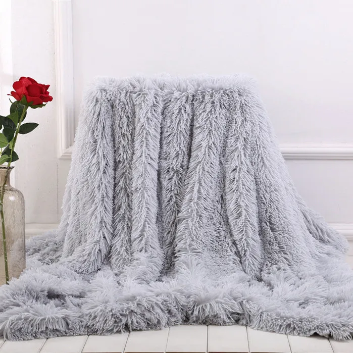 Coperta in peluche Coperta per divano tinta unita Coperta per letto singolo matrimoniale Coperte Scialle casual Tappeto multiuso