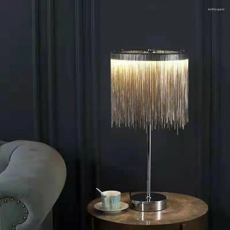 Bordslampor Postmodern LED Luxury Tassel Study vardagsrum hem dekorationsskrivning ljus el sovrum sovrum belysning fixturer