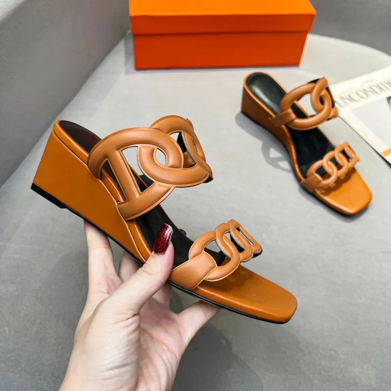 Naturel Black Leather 55 Sandals Mid-Heel Slides Women High Heels Chain Slippers Wedge Heeled Mules Lady Casual Fashion