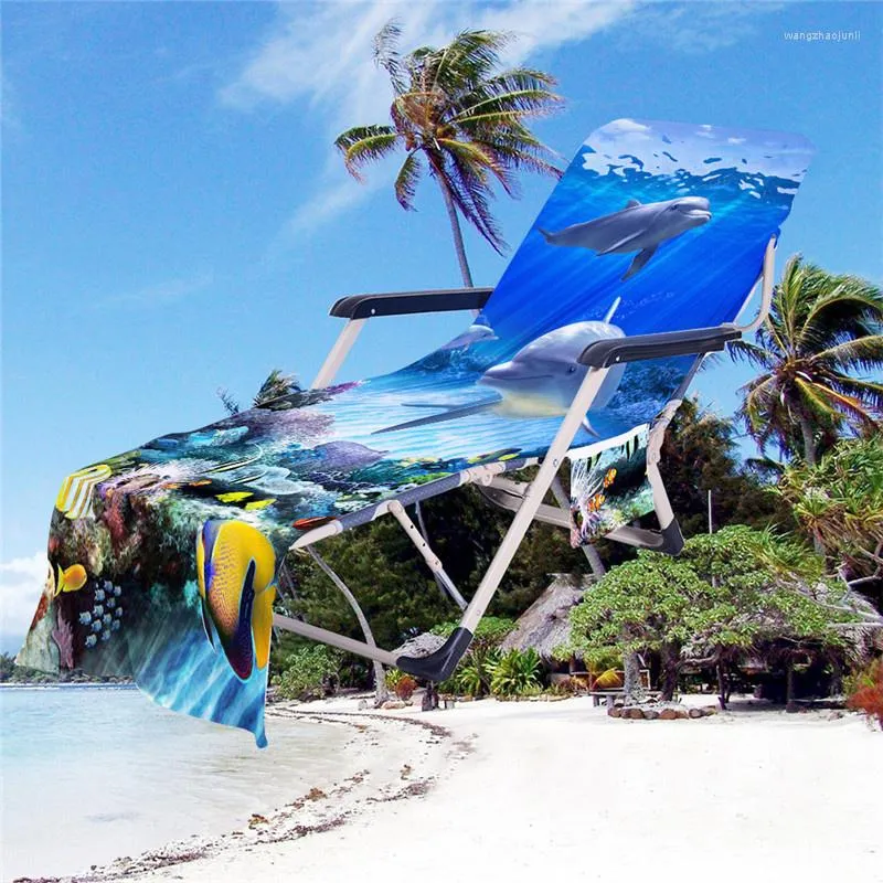 كرسي يغطي أنماط الحياة البحرية منشفة غطاء صالة الشمس في شاطئ المحيط الساحلي مع جيوب التخزين