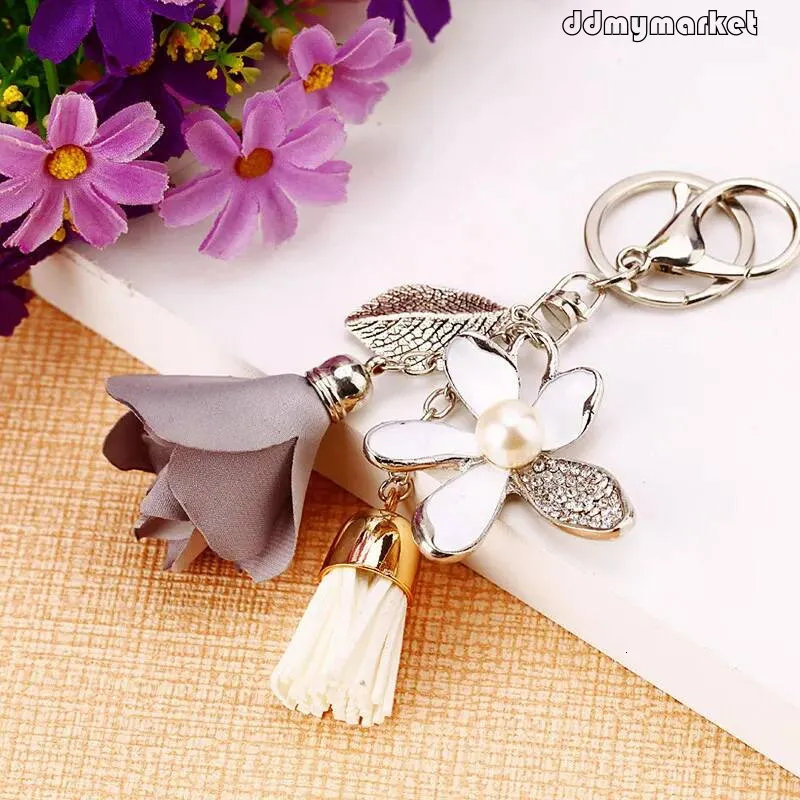 Elegant Floral Design Women's Metal Key Ring with Wholesale Options ...