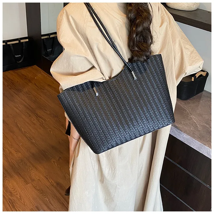 新品タグ付き⭐️スケルトンバッグ❤️ANEW2025新作 Shinzone（シンゾーン）】Shinzone TOTE シンゾーン ロゴトート