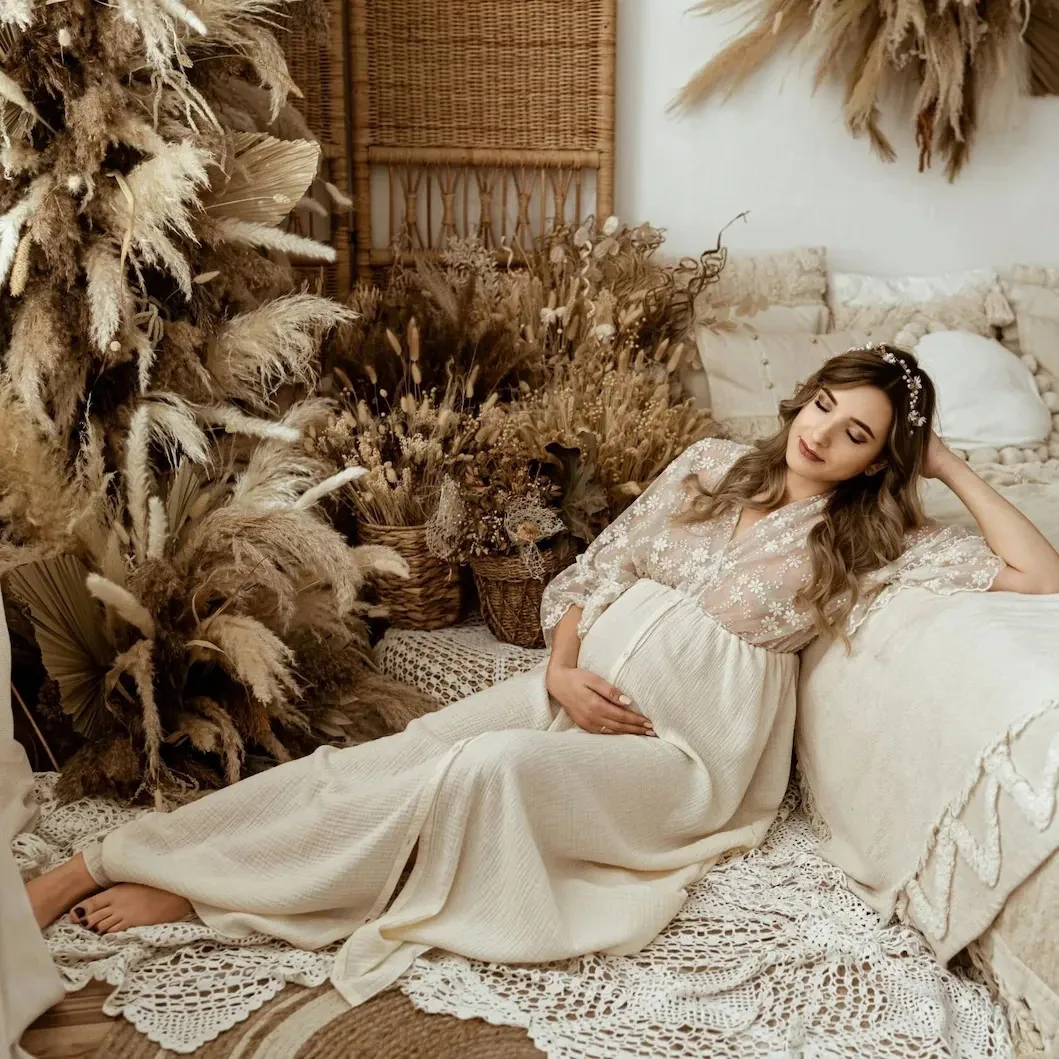 vintage pregnancy dresses Two-piece Lace Boho Maternity Photoshoot Dress, Ivory / L length dress from Tiffany Rose is crafted from a blend of fabrics Simplicity 5678 vintage 60s maternity
