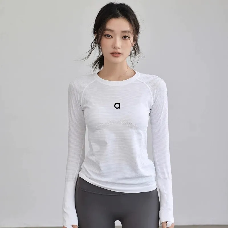 Alo Yoga Sets: Buying Guide for SME Retailers