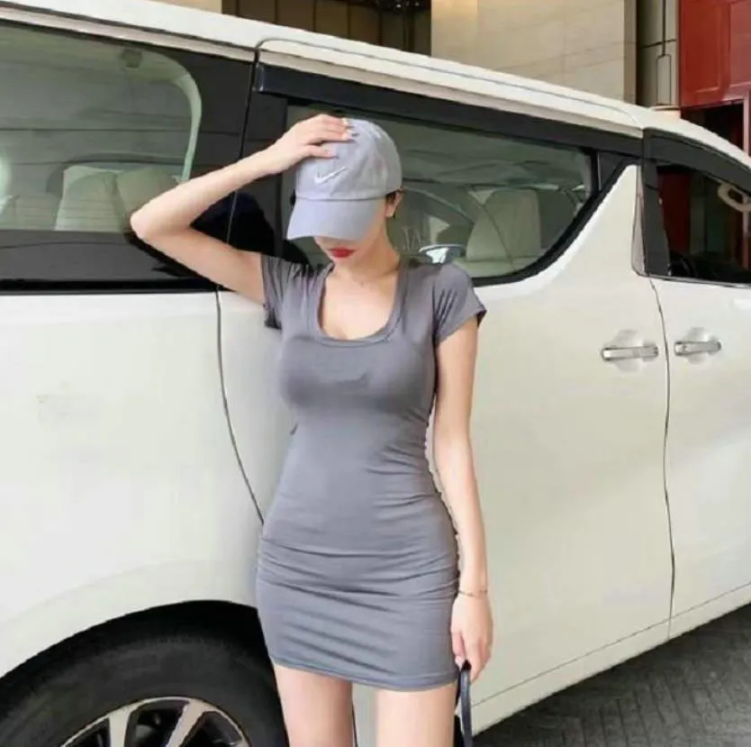 Casual Sleeveless Summer Dress for Women with Square Neck and